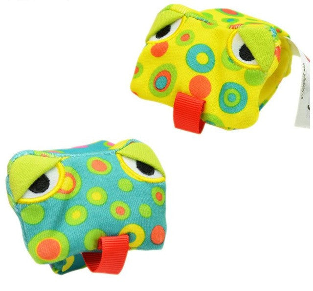 New A Pair Baby Infant Toy Soft Handbells Hand Wrist Strap Rattles/Animal Socks Foot Finders Stuffed Toys Christmas Gift